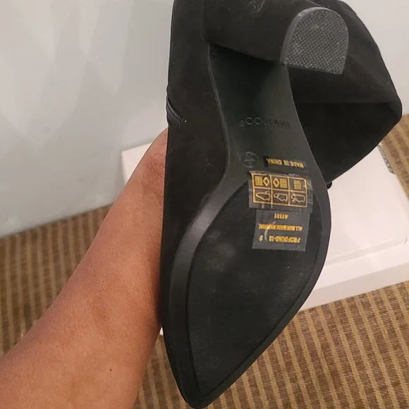 Black suede thigh high black 4inch heel boots - Picture 3 of 3